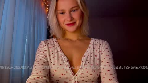 Snapshot of doublecuties chatting on 01.09.25 Lana  Eva  dont forget to give us a thumb up online show from 01.09.25