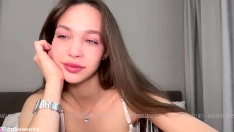 Snapshot of doublecuties chatting on 01.19.25 Lana  Eva  dont forget to give us a thumb up online show from 01.19.25