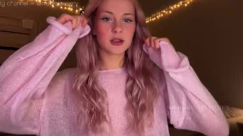 Lana  Eva  dont forget to give us a thumb up online show from 11.04.25