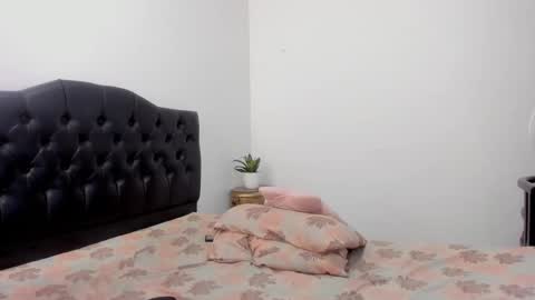 Isabella and Alessandro online show from 03.04.26