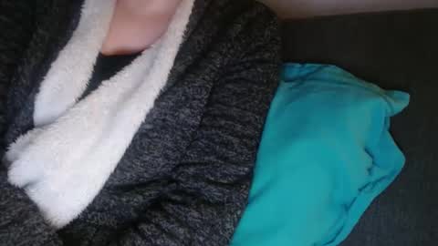 Douce Elsa online show from 02.26.25
