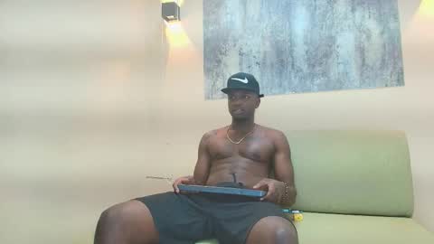 DOUGLAS online show from 11.22.25