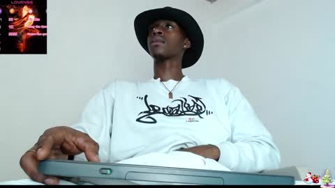 Snapshot of drake_brown_23 chatting on 12.29.24 Drake 23 online show from 12.29.24