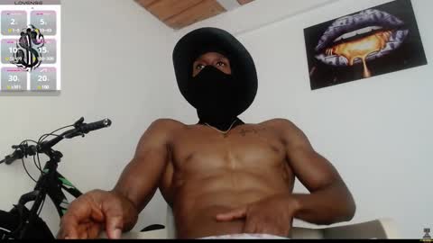 Snapshot of drake_brown_23 chatting on 03.12.25 Drake 23 online show from 03.12.25