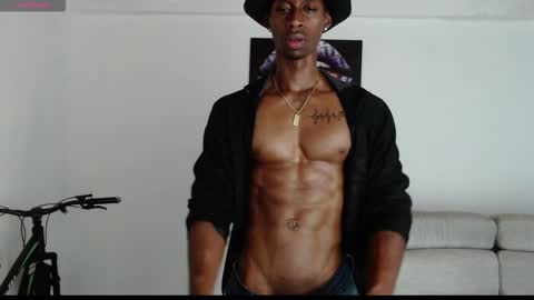 Drake 23 online show from 10.13.25