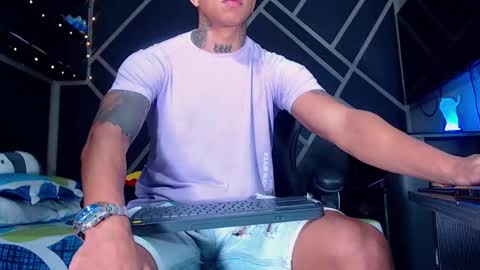 Drake online show from 12.21.25