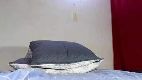 Andrs  Independent Model online show from 12.02.24