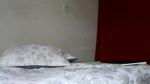 Andrs  Independent Model online show from 09.26.25