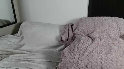 Snapshot of drayanicole1 chatting on 02.09.25 Draya Nicole online show from 02.09.25