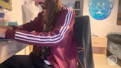 new profile Aircum99  online show from 11.11.25