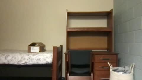 ur dream girl online show from 02.25.25