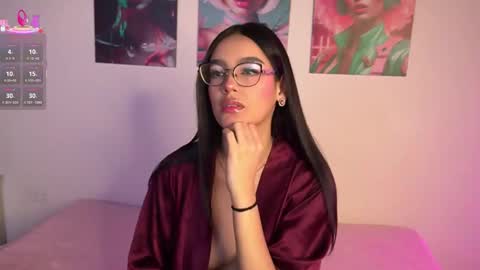 Snapshot of dream_eye chatting on 11.03.25 dream_eye online show from 11.03.25