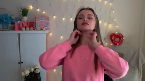 Mari online show from 10.03.25