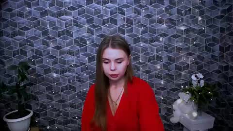 Mari online show from 11.19.25