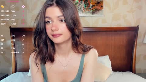 Hi Im Monika Welcome to my room online show from 09.20.25