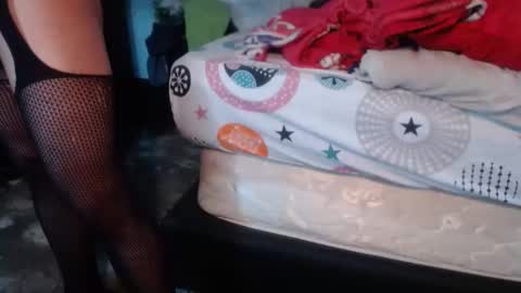 Snapshot of dream_real chatting on 01.26.25 dreamreal online show from 01.26.25