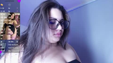 Snapshot of dreambooo_ chatting on 05.28.26 C A M I L A online show from 05.28.26