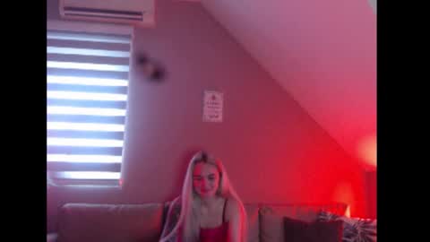 A girl online show from 01.19.26