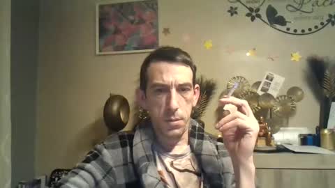 Snapshot of dreamguy38 chatting on 12.30.24 dreamguy38 online show from 12.30.24