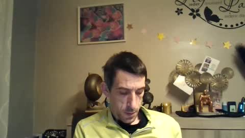 Snapshot of dreamguy38 chatting on 01.22.25 dreamguy38 online show from 01.22.25