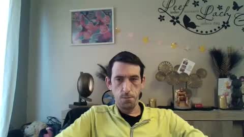 Snapshot of dreamguy38 chatting on 02.14.25 dreamguy38 online show from 02.14.25