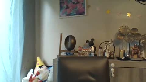 Snapshot of dreamguy38 chatting on 10.07.25 dreamguy38 online show from 10.07.25