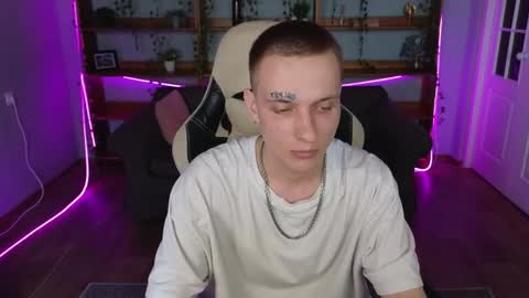 Snapshot of dreamkaii chatting on 04.05.26 im Kai ntmu online show from 04.05.26