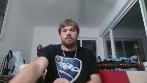 Snapshot of dreamstate888 chatting on 10.28.25 nccouple93 online show from 10.28.25