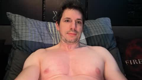 Snapshot of dreamwallker chatting on 10.26.25 Ioannes Paulus the 2nd online show from 10.26.25