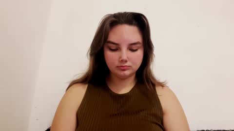 Mila online show from 12.04.24