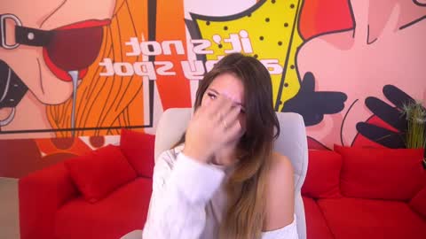 Lina online show from 01.06.25