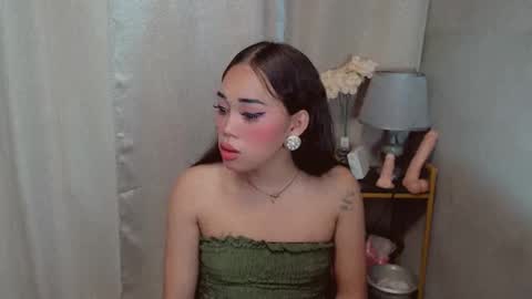 Dreyana online show from 11.18.25