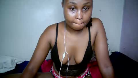 Snapshot of drip_swt chatting on 11.04.25 drip_swt online show from 11.04.25