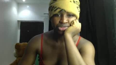 dripping_luna online show from 12.30.24