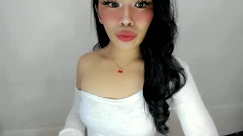 Snapshot of dripqueenxoxo chatting on 09.14.25 miss. Erika online show from 09.14.25