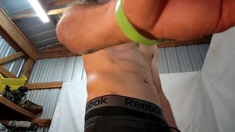 Inexperienced catfish online show from 04.29.26