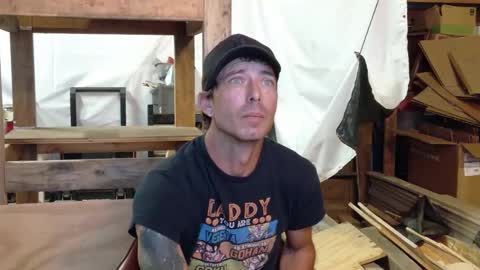 Inexperienced catfish online show from 06.10.26