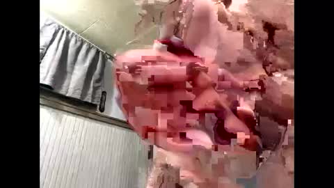 Snapshot of droppingloads82 chatting on 02.20.25 droppingloads82 online show from 02.20.25