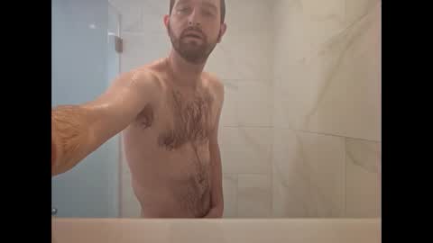 Snapshot of drpeppper456 chatting on 03.01.25 uncutgem92 online show from 03.01.25