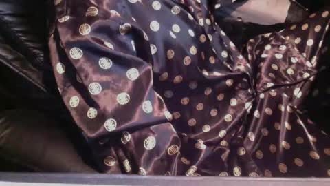 Snapshot of dschlik2 chatting on 01.22.25 dschlik2 online show from 01.22.25