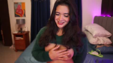 Snapshot of dsexiestqueen chatting on 03.09.25 Trixy Latex Doll online show from 03.09.25