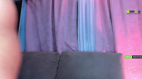 duamilktits online show from 11.28.25