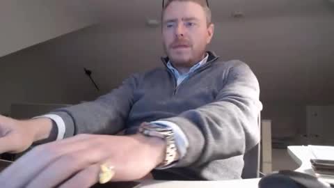 Snapshot of dubpistol_99 chatting on 01.12.26 dubpistol_99 online show from 01.12.26