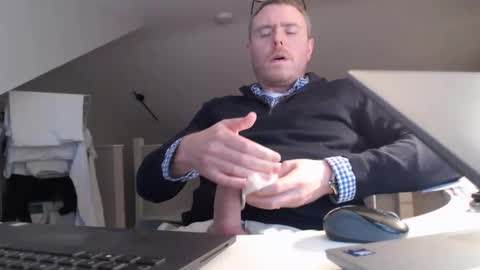 Snapshot of dubpistol_99 chatting on 01.19.26 dubpistol_99 online show from 01.19.26