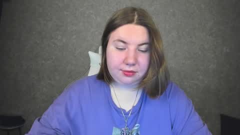 Snapshot of duchess_dafna chatting on 12.19.24 Duchess Dafna online show from 12.19.24