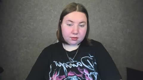 Snapshot of duchess_dafna chatting on 12.23.24 Duchess Dafna online show from 12.23.24