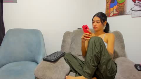 Snapshot of dulce_and_lion chatting on 09.20.25 dulce_and_lion online show from 09.20.25