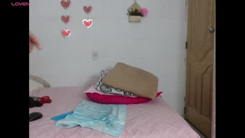 Anita online show from 11.25.25