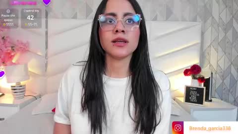 Snapshot of dulce_hiil_ chatting on 12.02.24 Monday 5-2 am From Tuesday to Friday5-1 am Colombia time online show from 12.02.24