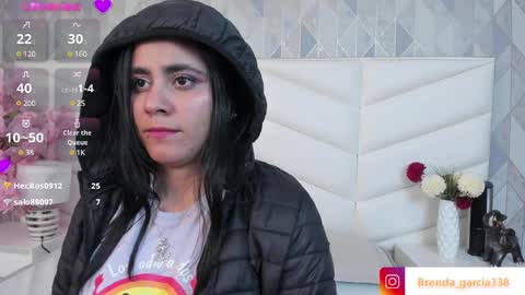 Snapshot of dulce_hiil_ chatting on 12.27.24 Monday 5-2 am From Tuesday to Friday5-1 am Colombia time online show from 12.27.24